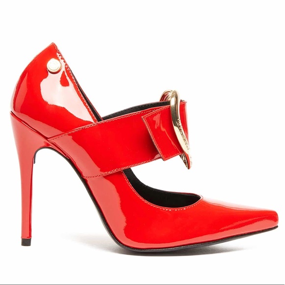 🔥Rare Moschino Heart Buckle Patent Leather Pump - Picture 3 of 8